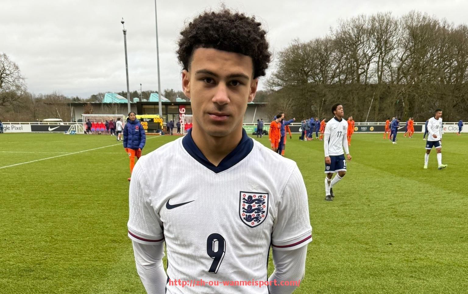 完美体育app-世俱杯商业合作风险防范措施的策略研究与应用